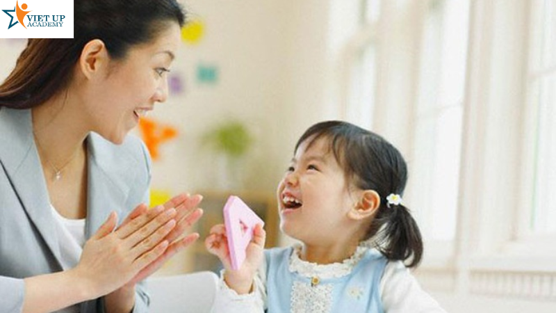 Lời khen nên rõ ràng và cụ thể