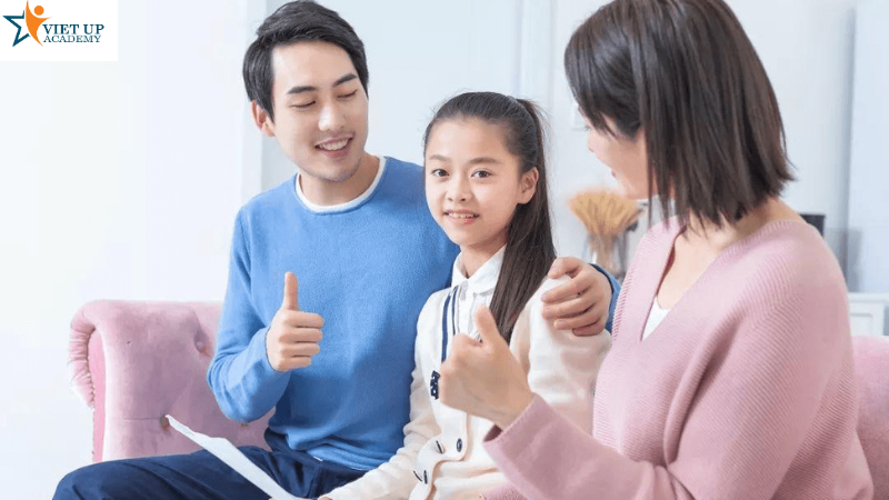 Cần lưu ý khi khen con để không mắc những sai lầm cơ bản