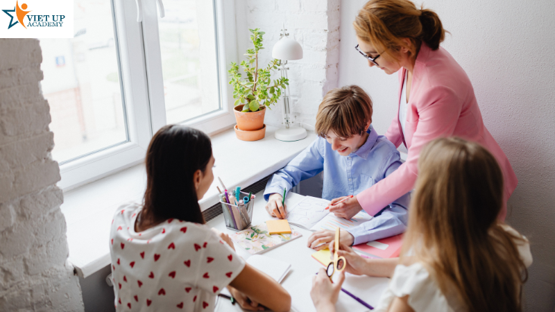 Nên dạy con ghi nhớ những thông tin cá nhân từ sớm