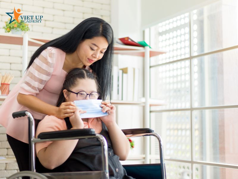 Sự ghi nhận và động viên đúng lúc sẽ giúp trẻ thêm tự tin và hợp tác hơn.