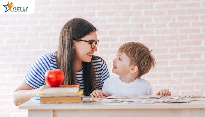 Nên học thiên về trải nghiệm, kỹ năng sống, vận động, cảm xúc 