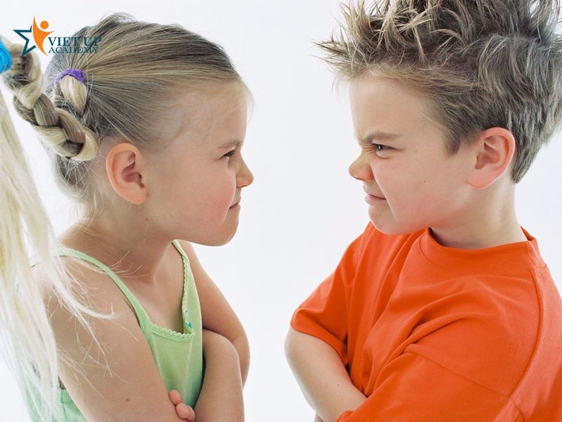 Cách dạy trẻ bớt nóng tính hiệu quả cho ba mẹ