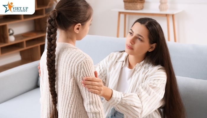 Khen ngợi đúng cách, không làm thay trẻ