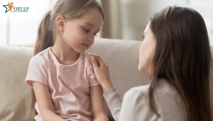 Trò chuyện, thấu hiểu và chia sẻ cùng con